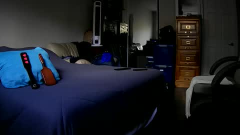 James Bondage online show from 04.04.26