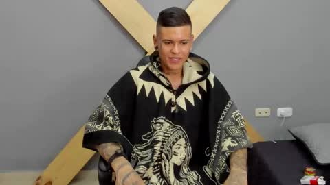 Snapshot of jamesinked_ chatting on 12.18.24 Jamesinked  online show from 12.18.24