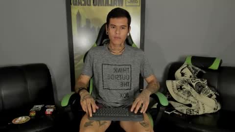 Snapshot of jamesinked_ chatting on 02.25.25 Jamesinked  online show from 02.25.25