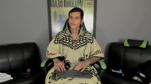 Snapshot of jamesinked_ chatting on 03.10.25 Jamesinked  online show from 03.10.25