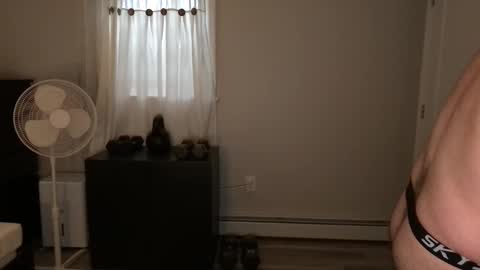 Snapshot of jamesolsenesq chatting on 04.02.26 James Olsen online show from 04.02.26