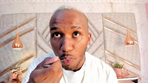 James  online show from 02.10.25