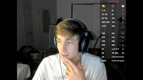 Snapshot of jamesterl chatting on 02.02.25 Jamesterl online show from 02.02.25