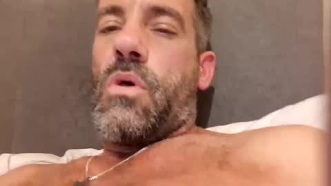 Snapshot of jamie198307 chatting on 10.02.25 jamie198307 online show from 10.02.25