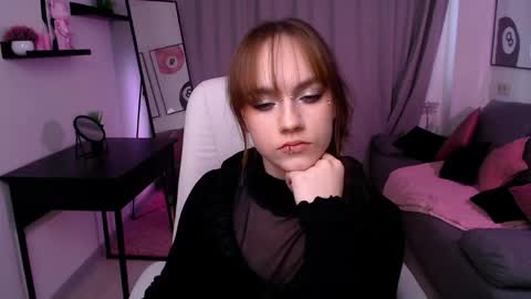 jamie_chung online show from 04.13.26