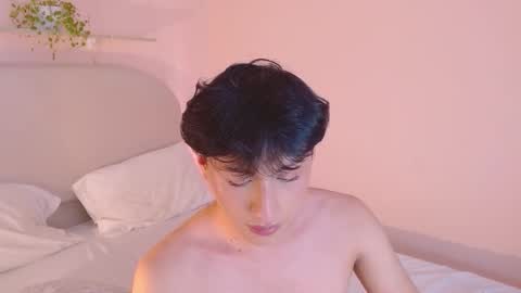 Jamie femboy online show from 12.04.25