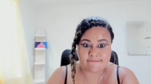 jan_milkhot online show from 02.06.25