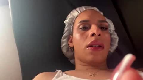 Snapshot of jan_zinmerman chatting on 04.26.26 Danna varisheli online show from 04.26.26