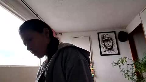 Snapshot of janariivera1 chatting on 10.28.25 janariivera1 online show from 10.28.25