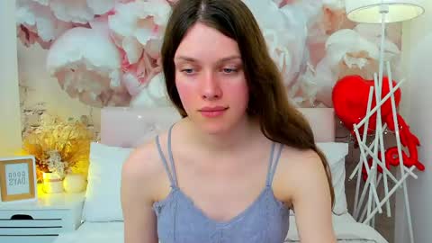 Snapshot of jane__brown chatting on 04.23.26 Jane online show from 04.23.26