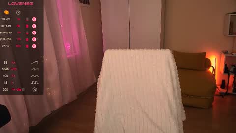 Snapshot of jane_kinn chatting on 06.25.26 jane_kinn online show from 06.25.26