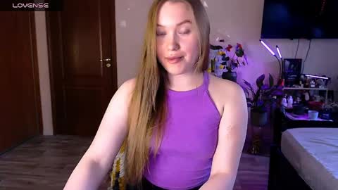 Snapshot of janeblossomhot chatting on 05.20.26 Jane online show from 05.20.26