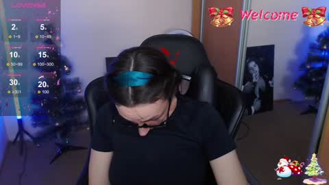 Snapshot of janeroger chatting on 12.21.24 Jane Roger online show from 12.21.24