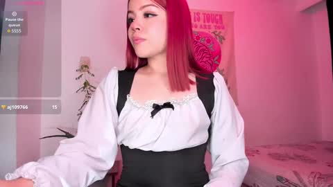 Snapshot of janeruss_ chatting on 09.18.25 Jane online show from 09.18.25