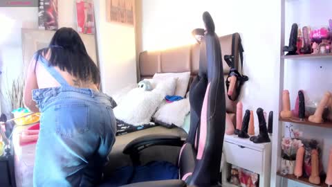Snapshot of janette_rider_ chatting on 01.31.25 Janette online show from 01.31.25