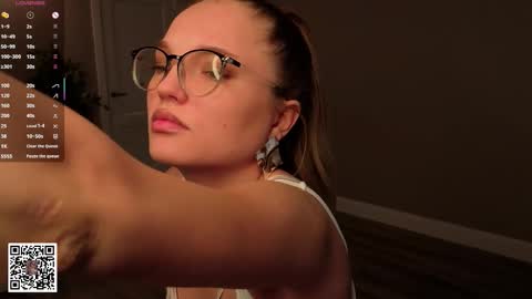 Hi Im Alice and here youll find something online show from 01.13.26