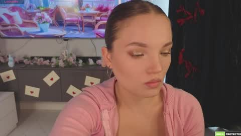 Hi Im Alice and here youll find something online show from 04.10.26