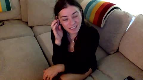 Snapshot of janicepepper chatting on 04.19.26 janicepepper online show from 04.19.26