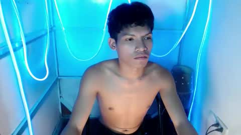 janlloyd04 online show from 03.19.26