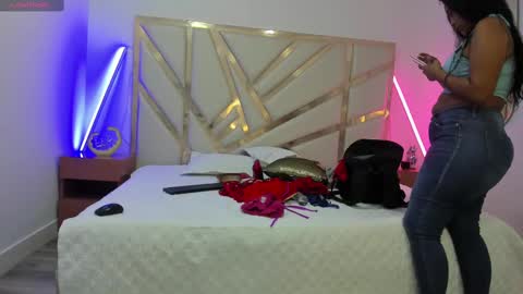 Janna online show from 10.26.25