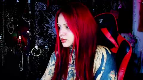 Snapshot of janna_ink chatting on 06.05.26 online show from 06.05.26