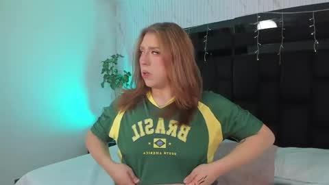 Snapshot of janneblossom chatting on 02.25.26 Janne online show from 02.25.26