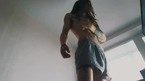 Snapshot of jaredhighborne chatting on 04.29.26 K online show from 04.29.26