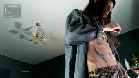 Snapshot of jaredhighborne chatting on 06.06.26 K online show from 06.06.26