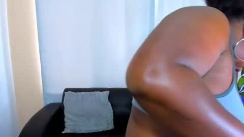 Snapshot of jasbleidy_miller chatting on 02.07.25 jass online show from 02.07.25