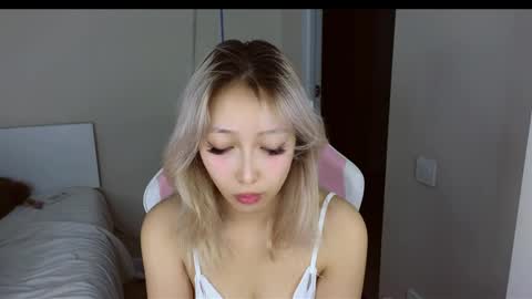 Snapshot of jasmilee chatting on 04.01.26 Jasmine online show from 04.01.26
