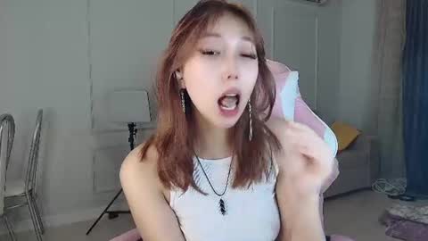 Snapshot of jasmilee chatting on 06.28.26 Jasmine online show from 06.28.26
