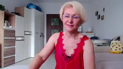 Jasmin room for people 40 online show from 04.13.26