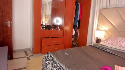 Snapshot of jasmin_melons chatting on 06.28.26 jasmin_melons online show from 06.28.26