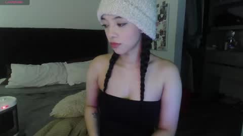 Snapshot of jasmine_019 chatting on 05.30.26 J- next transmission december 4 online show from 05.30.26