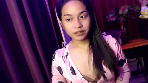 Snapshot of jasmine_arousal chatting on 04.25.26 JASMINE online show from 04.25.26