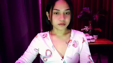 Snapshot of jasmine_arousal chatting on 05.16.26 JASMINE online show from 05.16.26