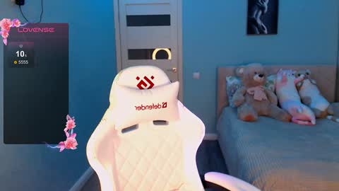 Snapshot of jasmine_doll_ chatting on 01.19.25 Jasmine online show from 01.19.25