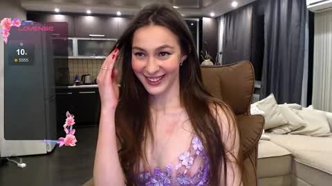 Snapshot of jasmine_doll_ chatting on 04.15.26 Jasmine online show from 04.15.26