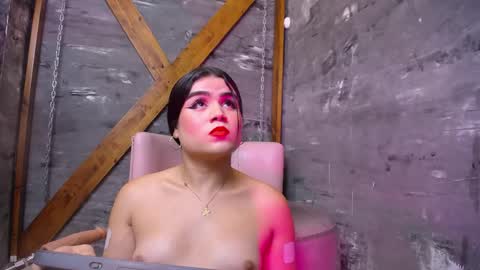Snapshot of jasmine_jones7 chatting on 04.21.26 Jasmine jones7 online show from 04.21.26