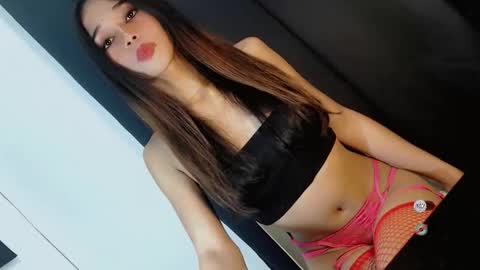 Snapshot of jasmine_on_live chatting on 04.15.26 CUTE JANNA online show from 04.15.26