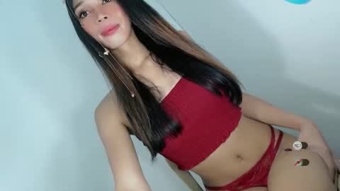 Snapshot of jasmine_on_live chatting on 05.14.26 CUTE JANNA online show from 05.14.26