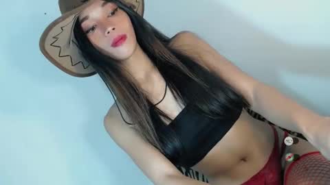 Snapshot of jasmine_on_live chatting on 06.11.26 CUTE JANNA online show from 06.11.26