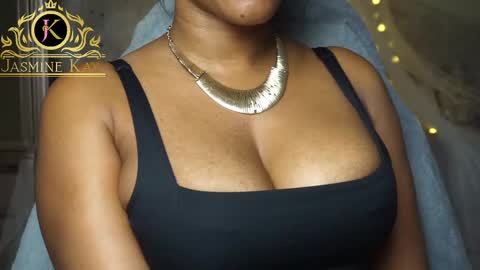 Snapshot of jasminekay chatting on 09.25.25 JasmineKay online show from 09.25.25