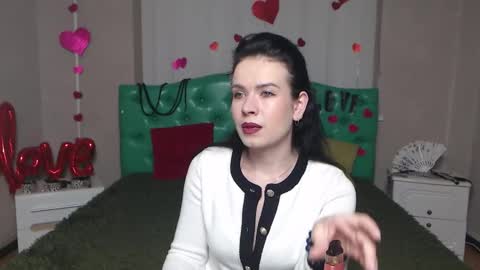 JasmineKouch online show from 11.26.25