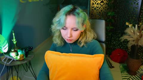 Snapshot of jasminemilko chatting on 12.26.24 Jasmine online show from 12.26.24