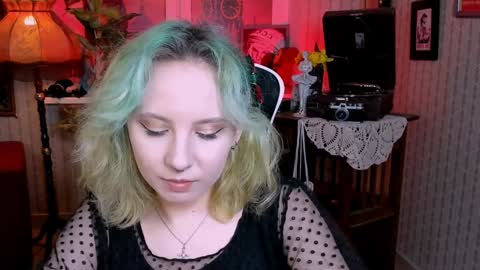 Snapshot of jasminemilko chatting on 12.27.24 Jasmine online show from 12.27.24