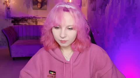 Snapshot of jasminemilko chatting on 01.12.25 Jasmine online show from 01.12.25
