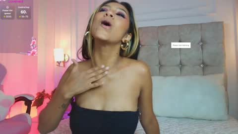 Snapshot of jasmineross_1 chatting on 05.23.26 jasmine online show from 05.23.26