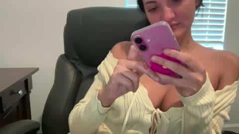 Jasmine Tate online show from 10.12.25