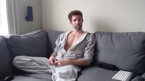 Snapshot of jasonberg29 chatting on 01.10.26 Jason online show from 01.10.26